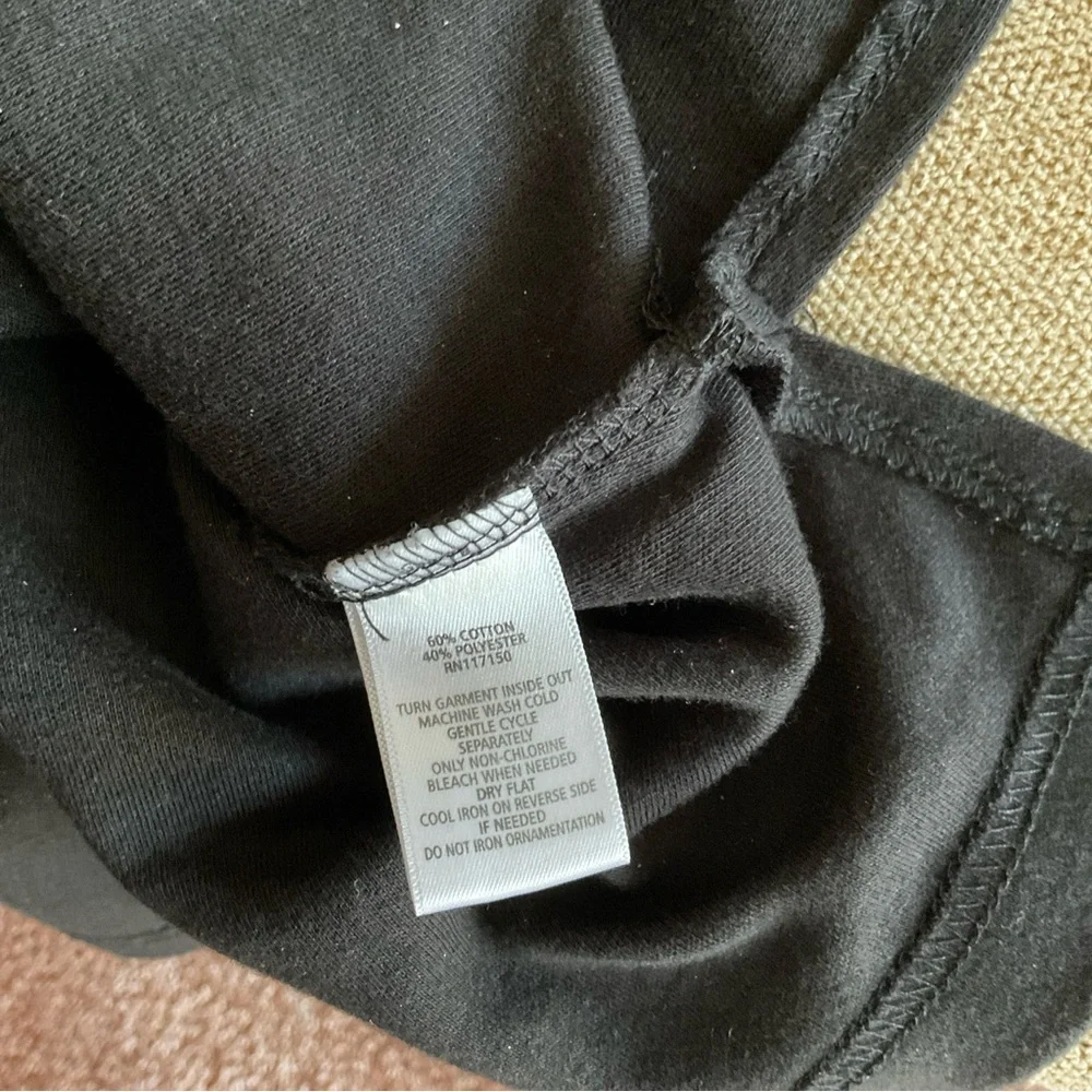 Quacker Factory Black with Rhinestuds Blouse, v-neck, 3/4 sleeve, gorgeous - Picture 8 of 13